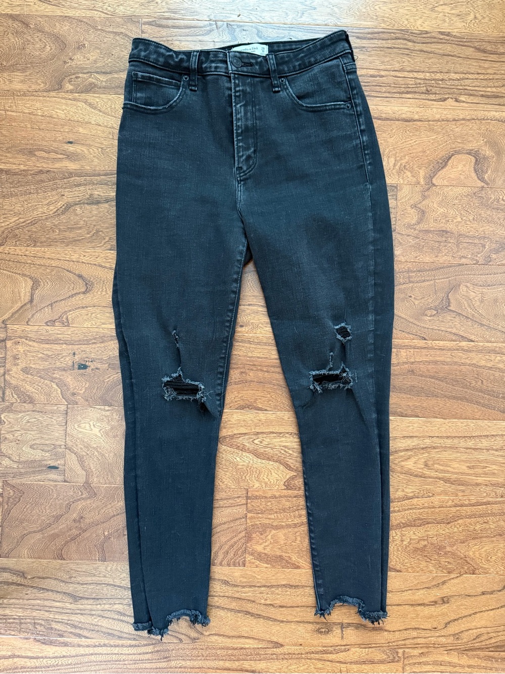 Abercrombie Curve Love Super Skinny Ankle Jeans
